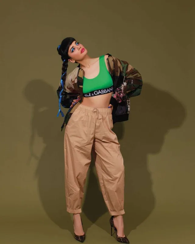 Hiss səhnə obrazı ilə diqqət çəkdi