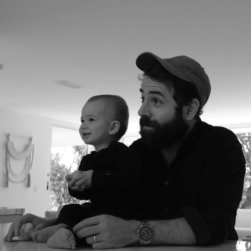 İkinci övladı dünyaya gəldi