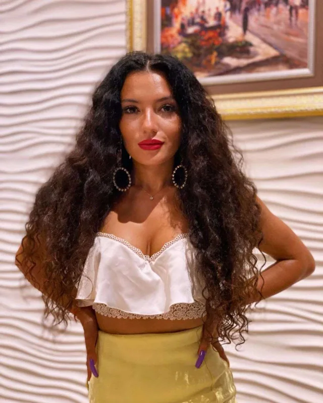 Dilarə atasının ölümündən danışdı