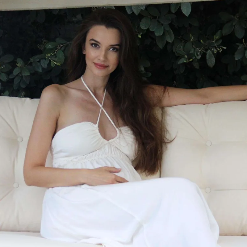 Leyla övladının adını açıqladı