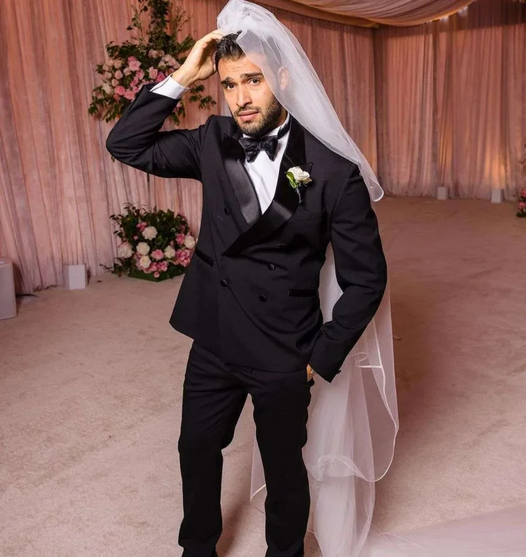 Britni Spirsin toy fotoları yayıldı