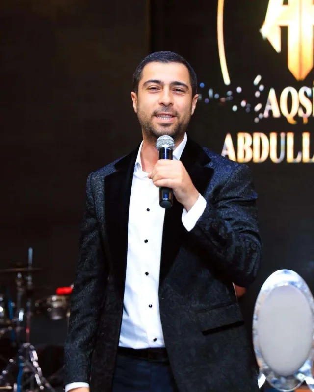 “Könül onunla oxudu, arzum gözümdə qaldı”