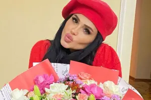 “Mənə hələ də 17!”