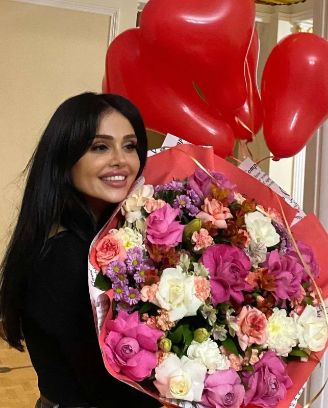 “Mənə hələ də 17!”