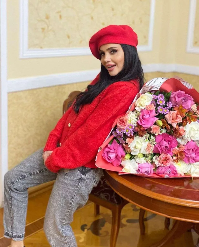 “Mənə hələ də 17!”