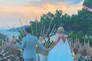 Mustafa ilə Melisin toyu oldu