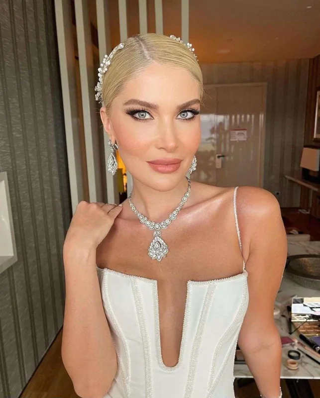 Mustafa ilə Melisin toyu oldu