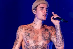 Castinin üzü iflic oldu