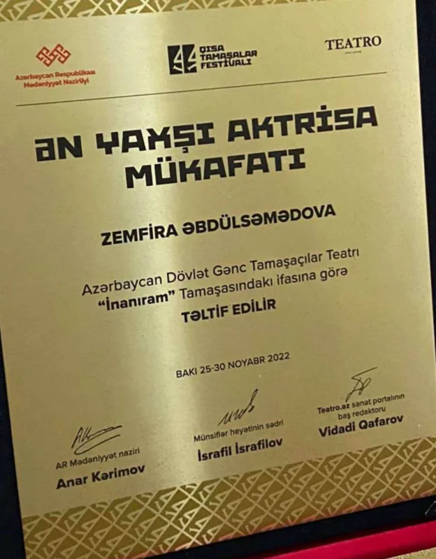 “Ən yaxşı aktrisa” seçildi