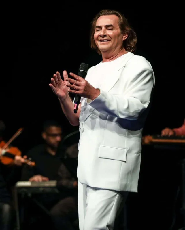 Armağan xərçəngə qalib gəldi