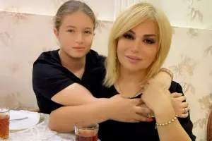 Məşhurlarımız “Lotu Quli”nin qızı ilə
