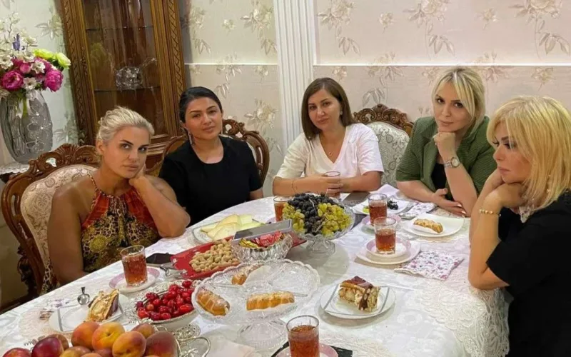 Məşhurlarımız “Lotu Quli”nin qızı ilə