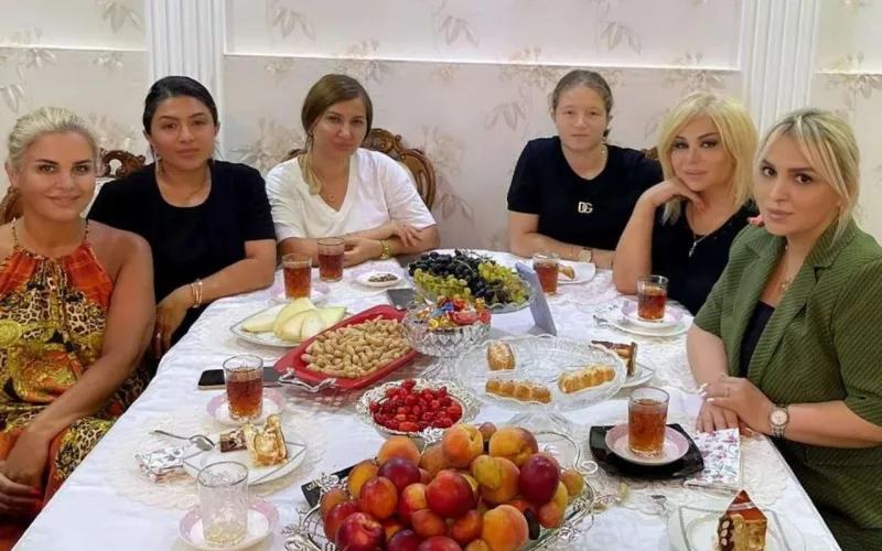 Məşhurlarımız “Lotu Quli”nin qızı ilə