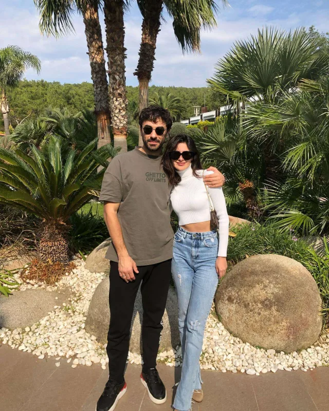 Sevgilisi Nəsrini sildi