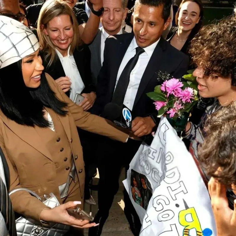 5 il sonra 5 milyonluq məhkəməni qazandı