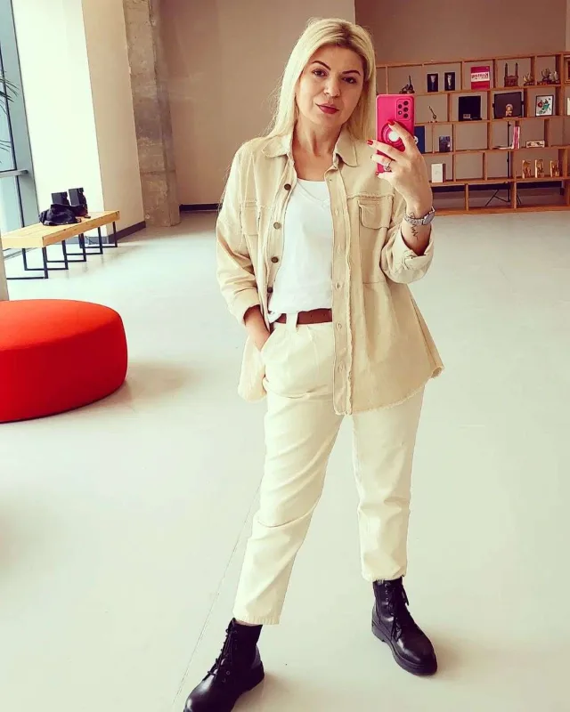 Zümrüd Qasımovanın əli sındı