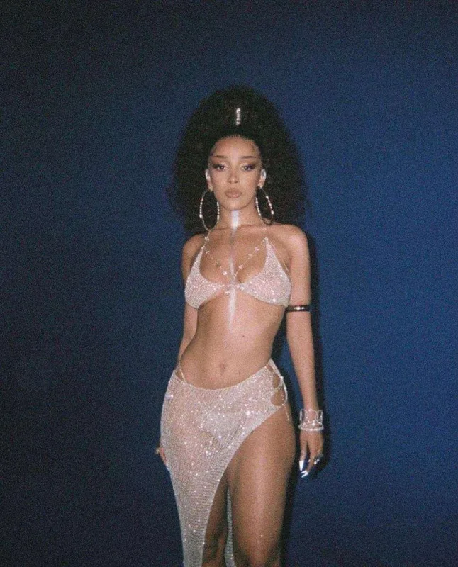 Doca sinə əməliyyatı etdirəcək