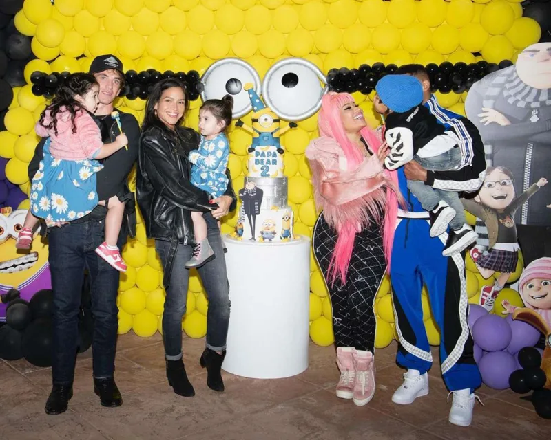 Nikidən oğluna “Minyonlar” konseptli parti