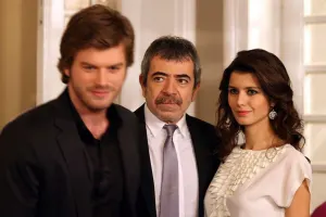 12 il sonra yenidən final edir