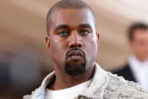 Kanye artıq milyarder deyil