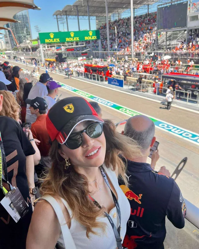 Öykü Çelik “Formula 1”i izlədi