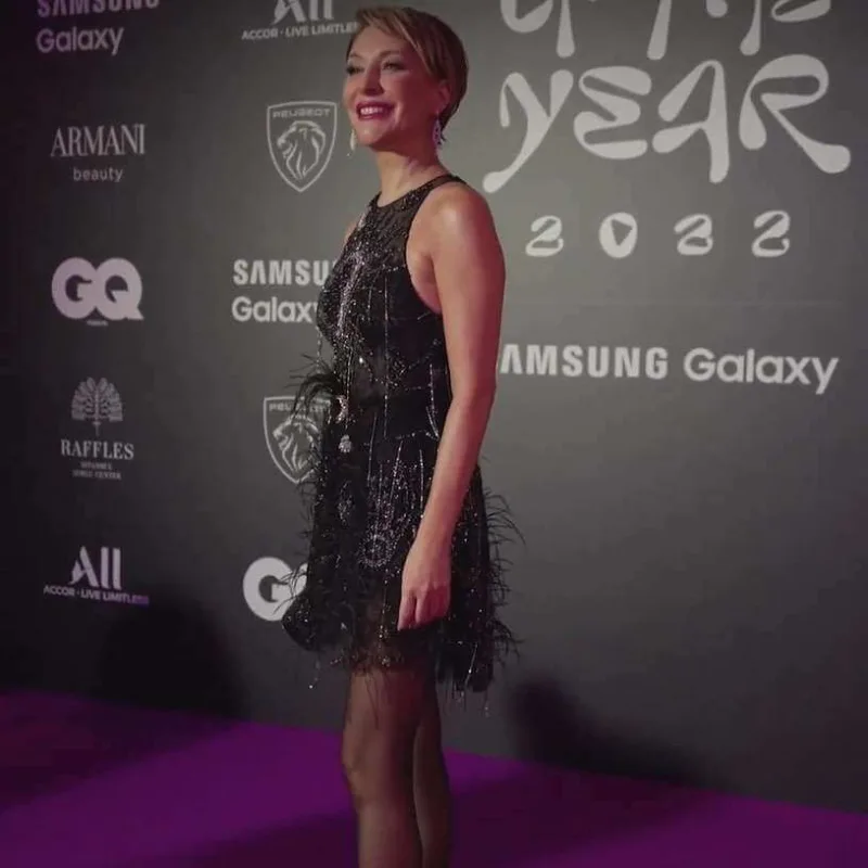 Məşhurlar mərasimdə dəb yarışına girdi