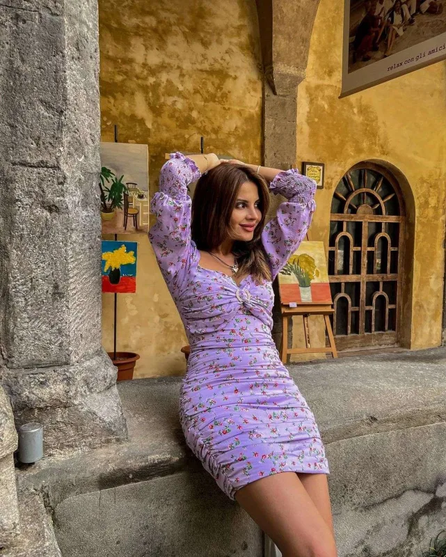 Aynişan bədən şəkilləndirmə etdirdi