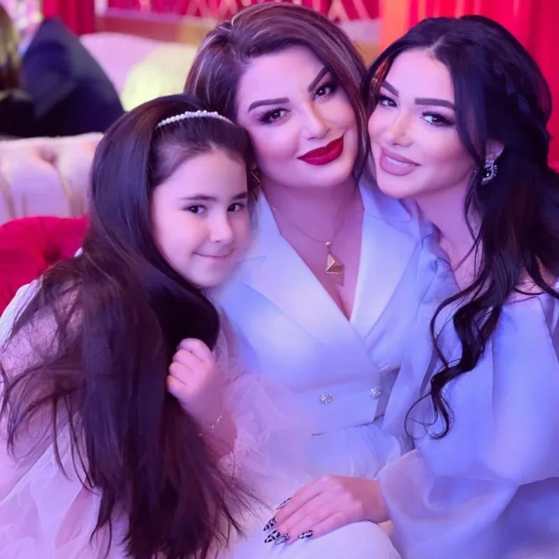 Nüşabənin qızı evlənir