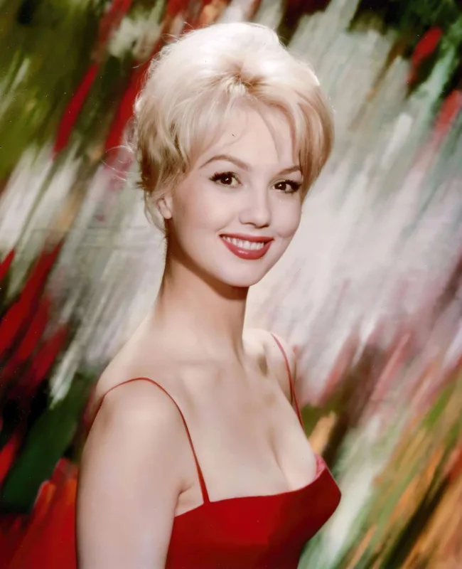 “Üç muşketyor”un ulduzu öldü