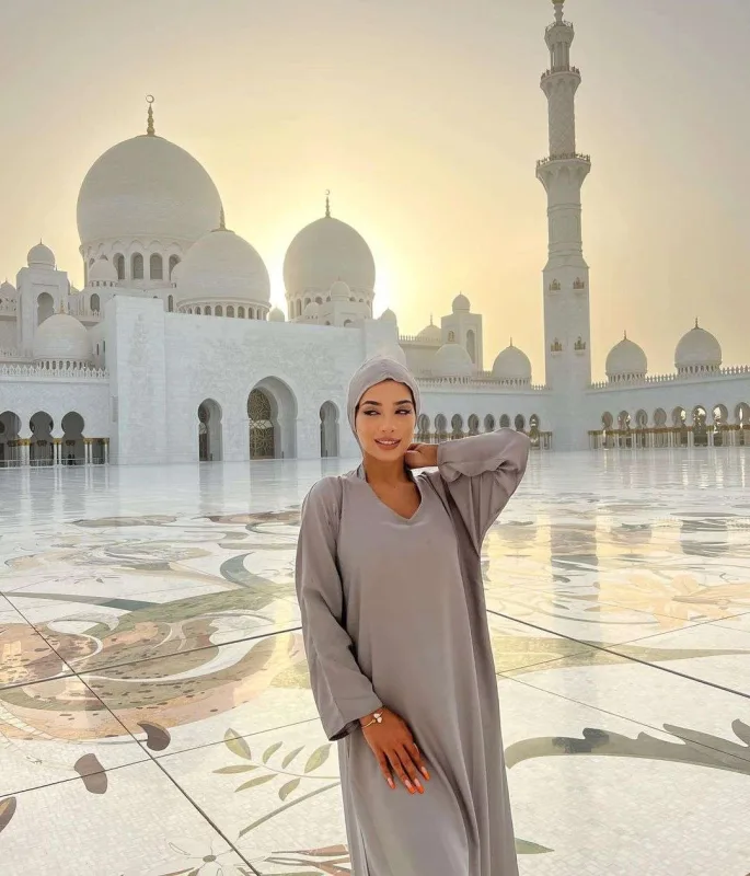 Səmra Şeyx Zayed məscidində...