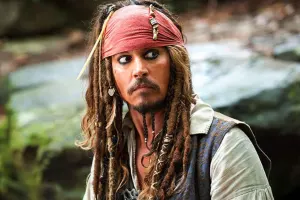 “Karib dənizinin quldurları” üçün Deppə 300 milyonluq təklif