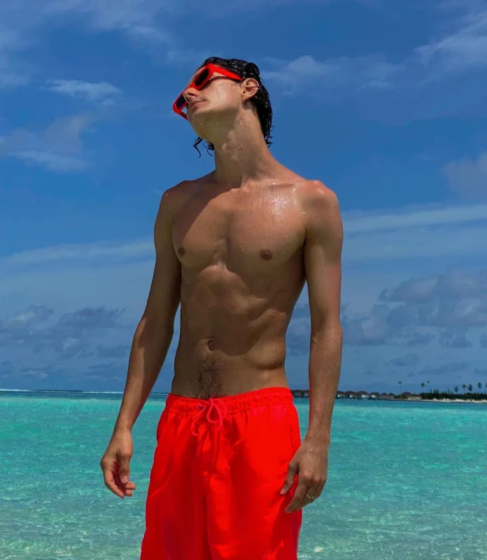 Azərbaycanlı aktyorun Maldiv tətili