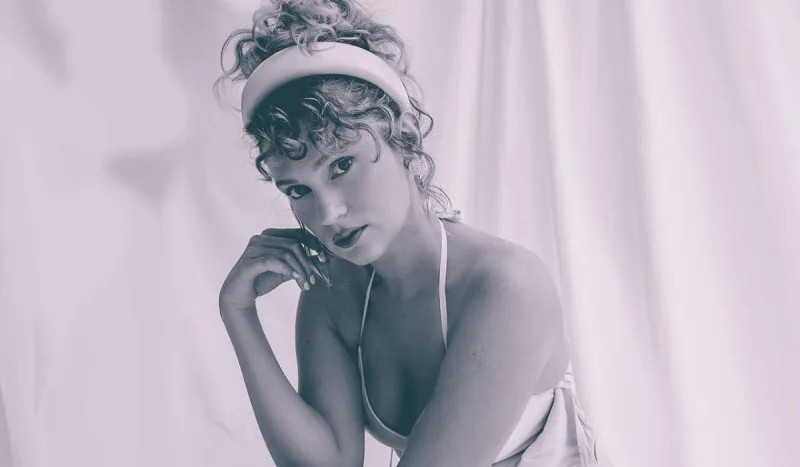 Farahın həbsi tələb edilir