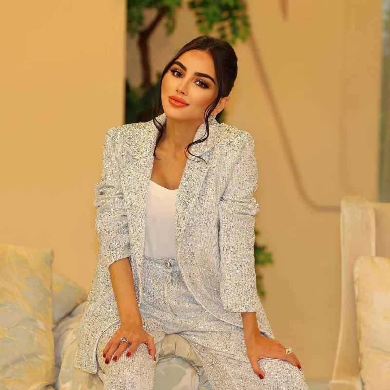 Nanə efirə gecikən məşhurlardan şikayətləndi