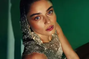 Məşhur dərginin yeni siması Ayça oldu