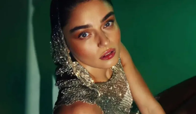 Məşhur dərginin yeni siması Ayça oldu