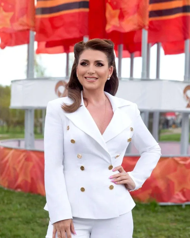 Jasminə sanksiya tətbiq olundu