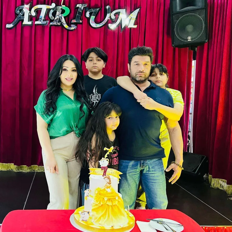 “Təki Kənanın qız fanatları çox olsun”