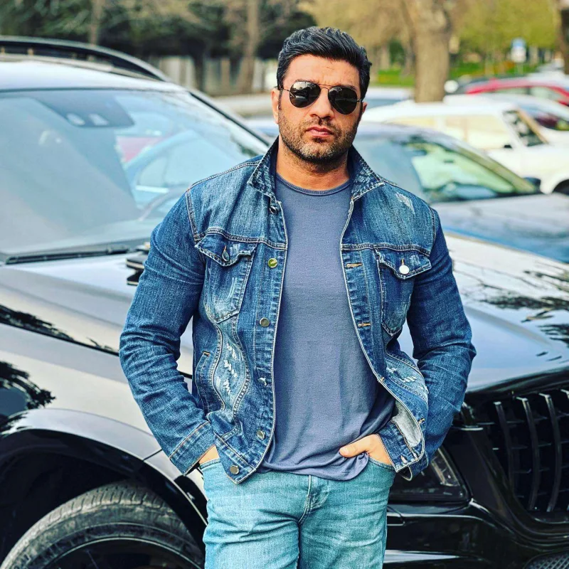 “Təki Kənanın qız fanatları çox olsun”