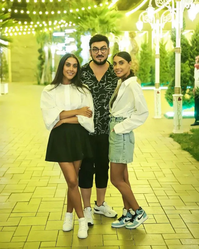 Sevil və Sevinc sıfır makiyajda!