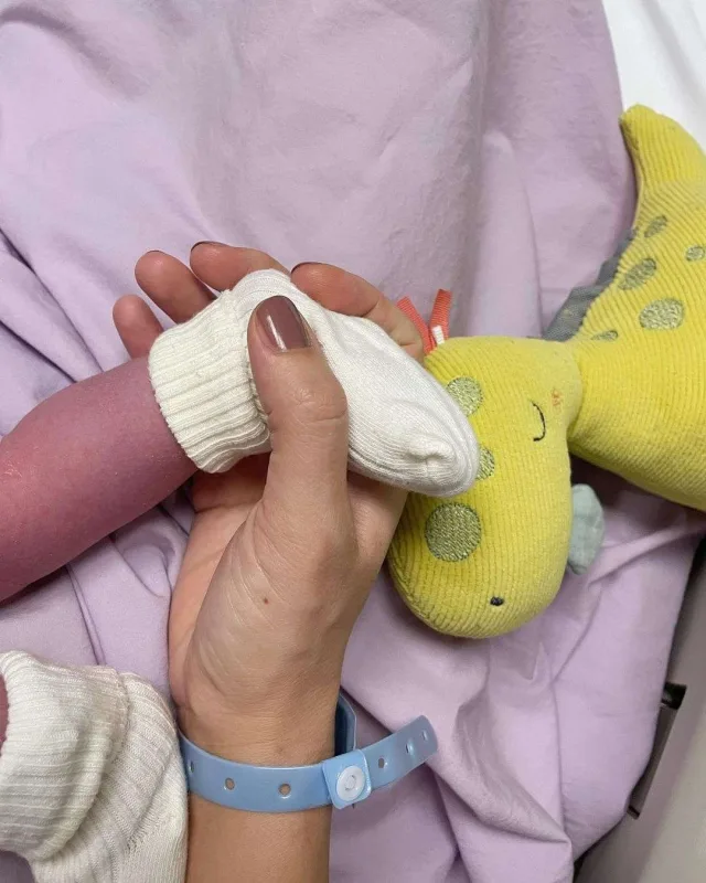 Burcunun ikinci övladı dünyaya gəldi