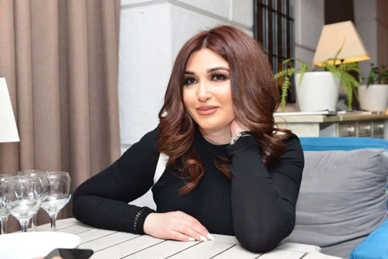 Oqtaydan Dilarəyə 50 yaş təbriki