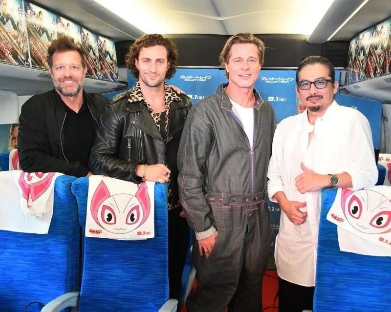 Ətəyi unudun, Bred Pitt kombinzona keçdi