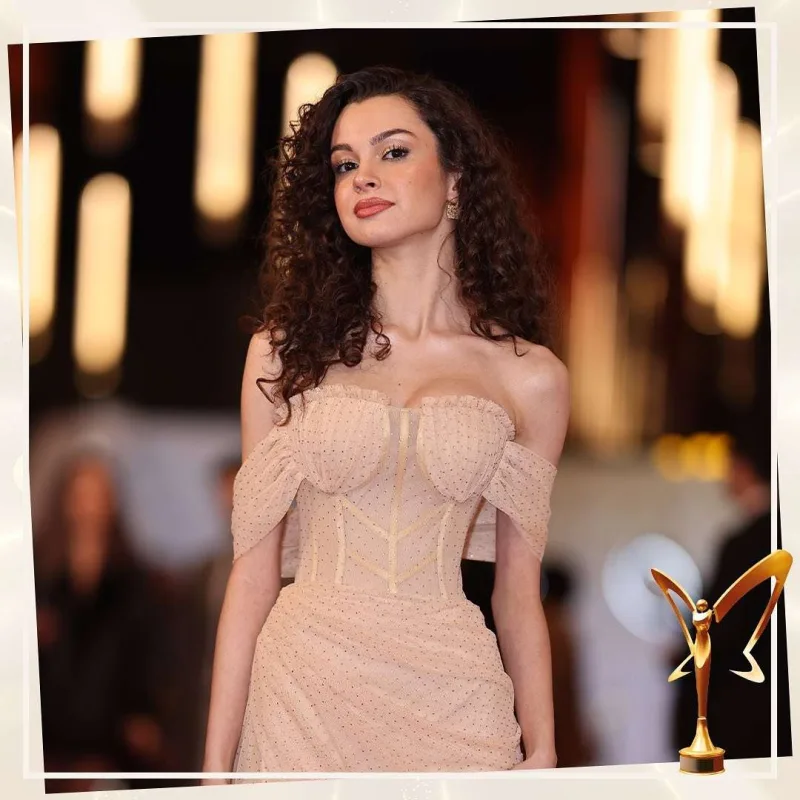 Qırmızı xalıda yaşananlar...