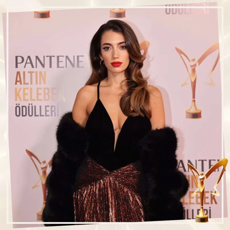 Qırmızı xalıda yaşananlar...