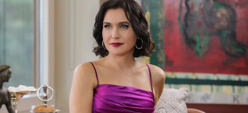 “Yasak Elma”dan ayrılmayacaq