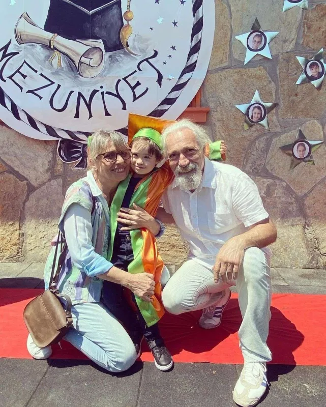 Özgünün oğlu böyüdü...