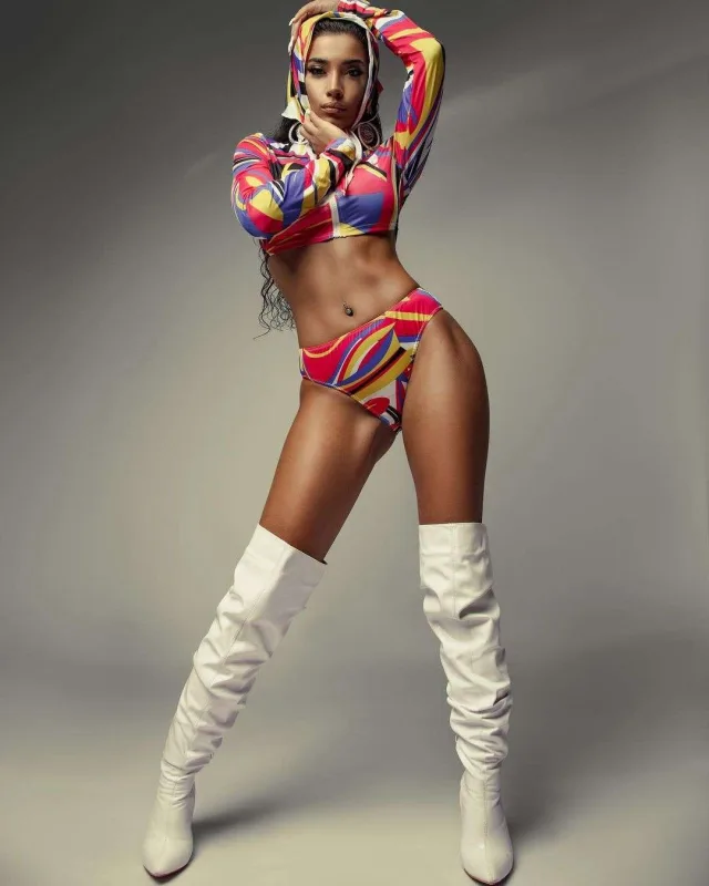 ““Vkontakte” “dağılır” bu mahnıyla”