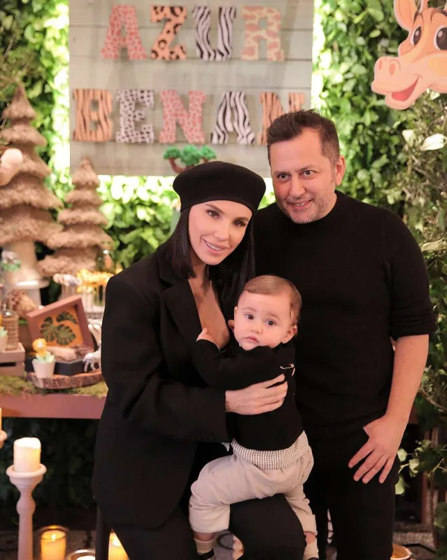 Gülşen Türkiyədən köçür