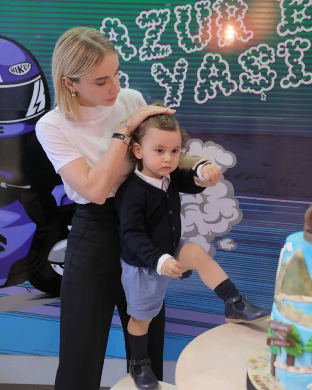 Gülşen Türkiyədən köçür